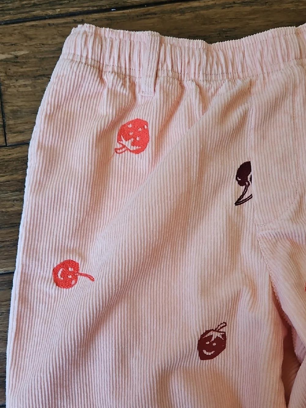 Urban Outfitters reposhing this
